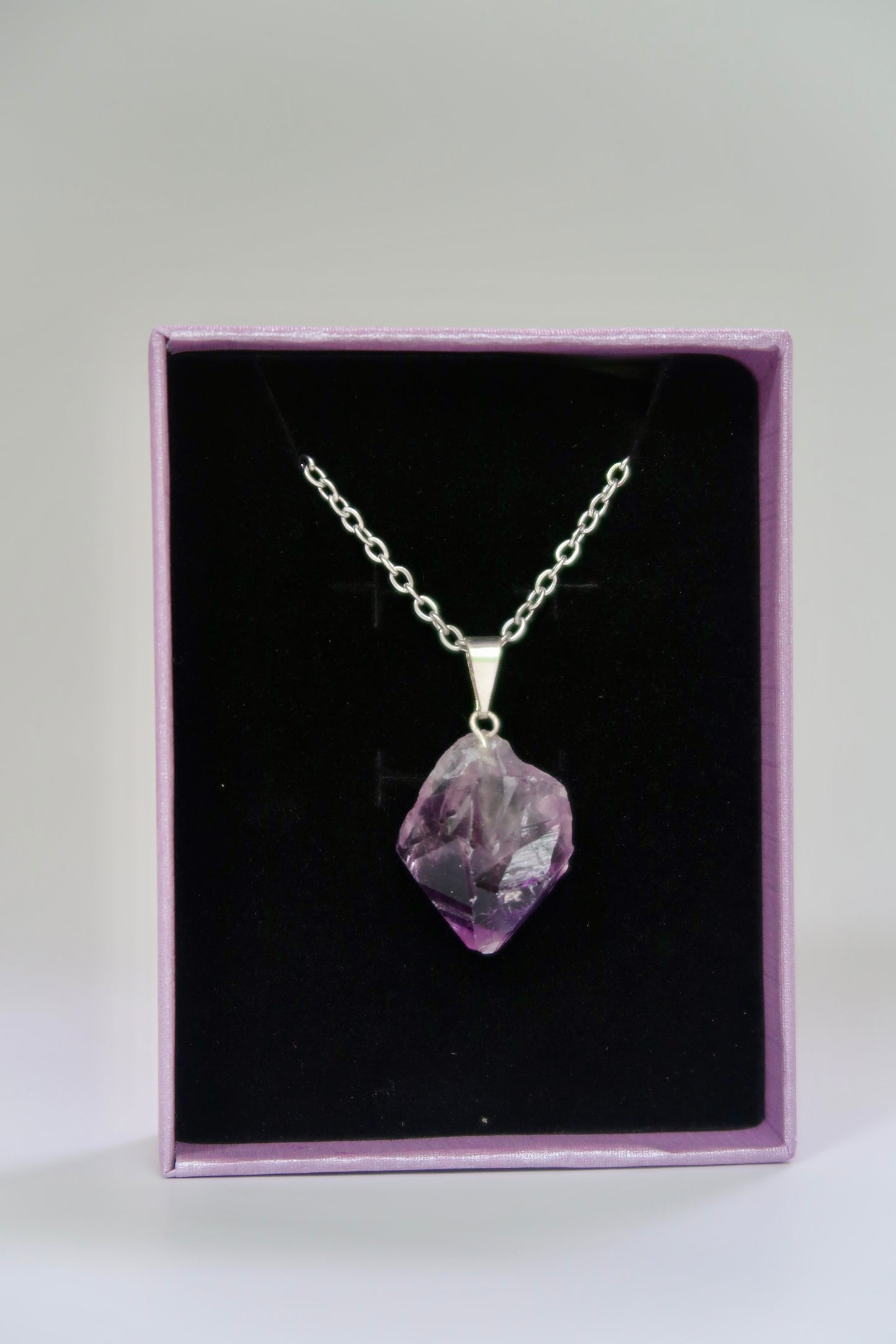 Amethyst necklace (Style C)