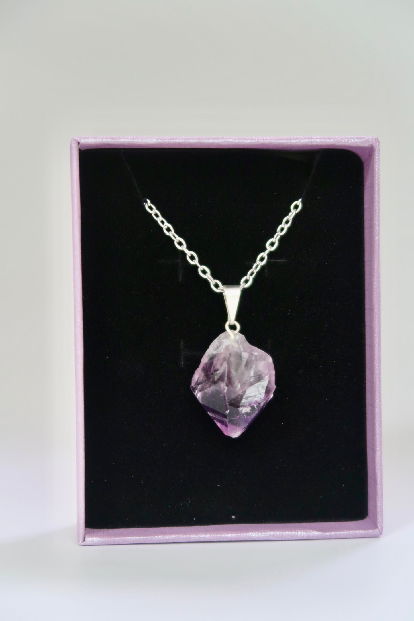 Amethyst necklace (Style C)