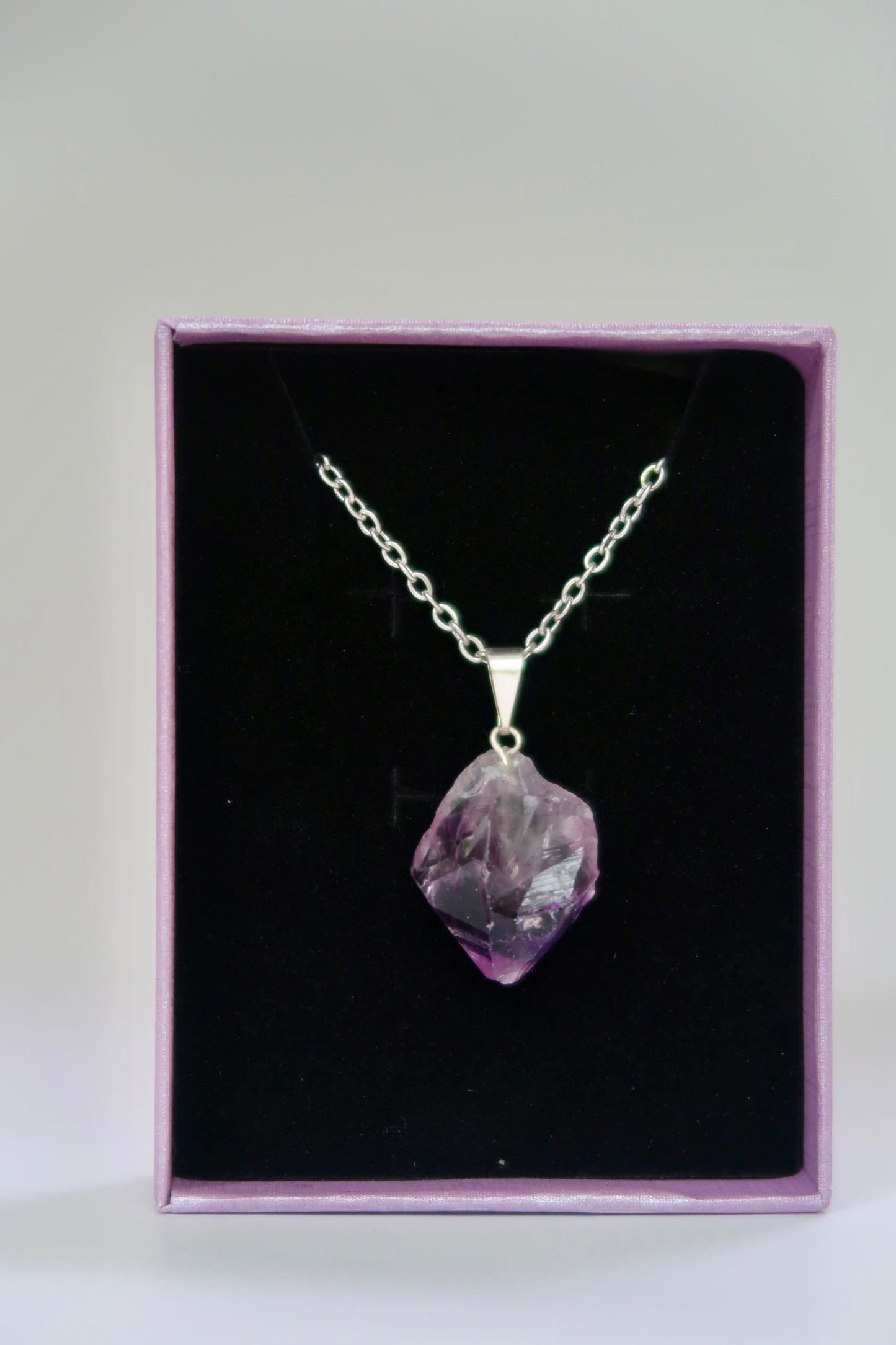 Amethyst necklace (Style C)