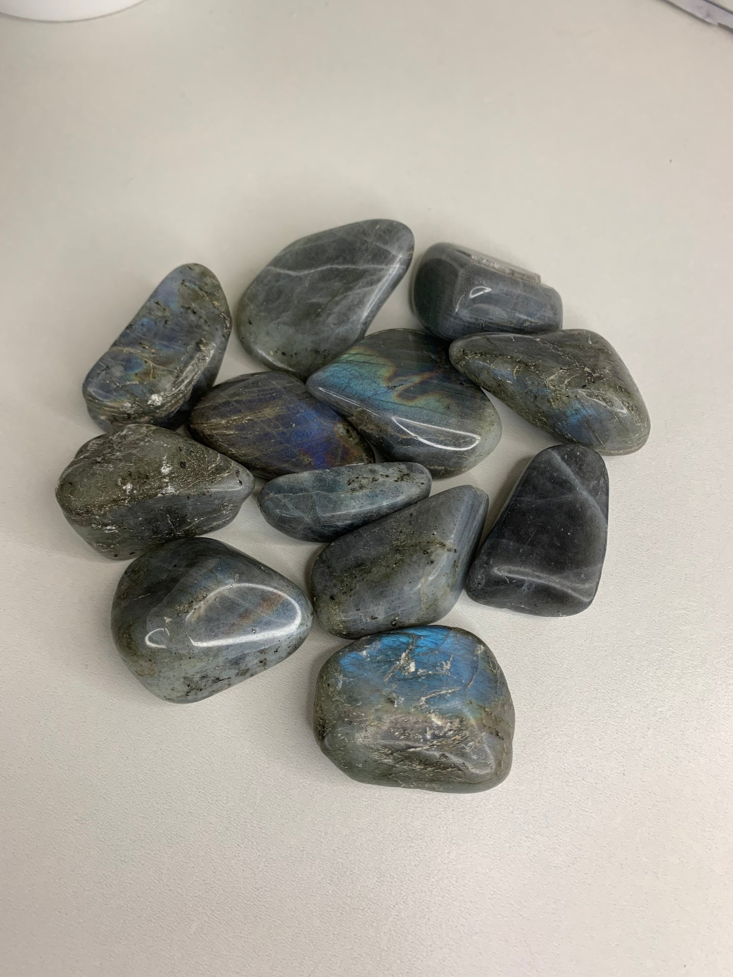 Labradorite tumble